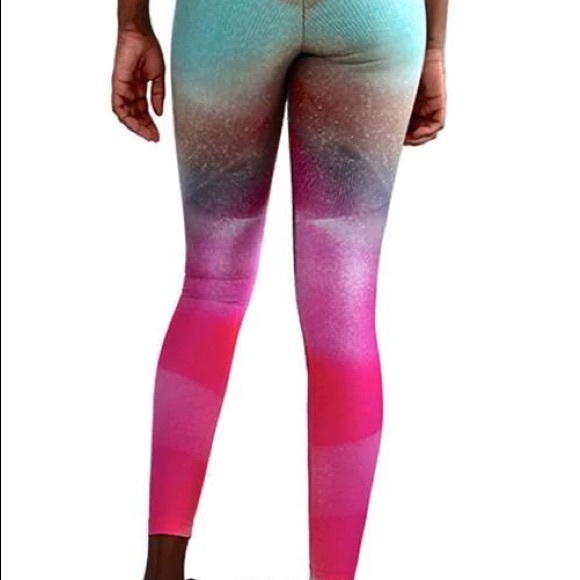 Some Product Legging - Picture 3 of 3